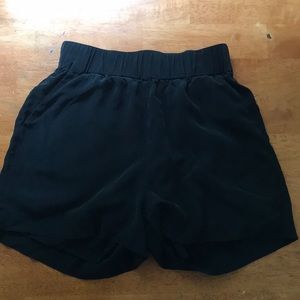 Grana 100% Silk Shorts
